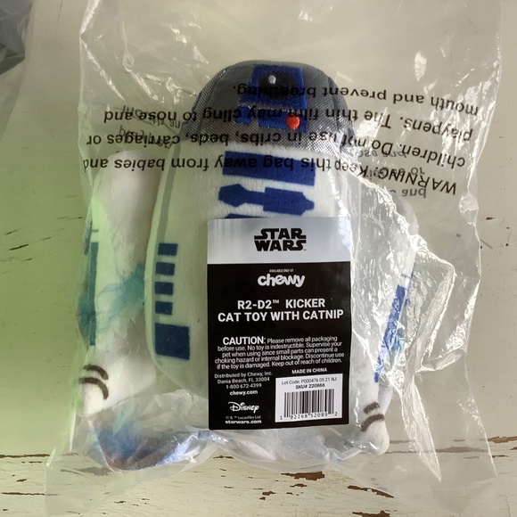 NIP Chewy Star Wars Maldalorian Cat Small Dog Pet Bed + R2D2 catnip toy - Picture 2 of 4